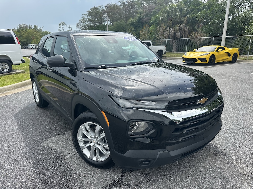 Used 2023 Chevrolet Trailblazer LS SUV