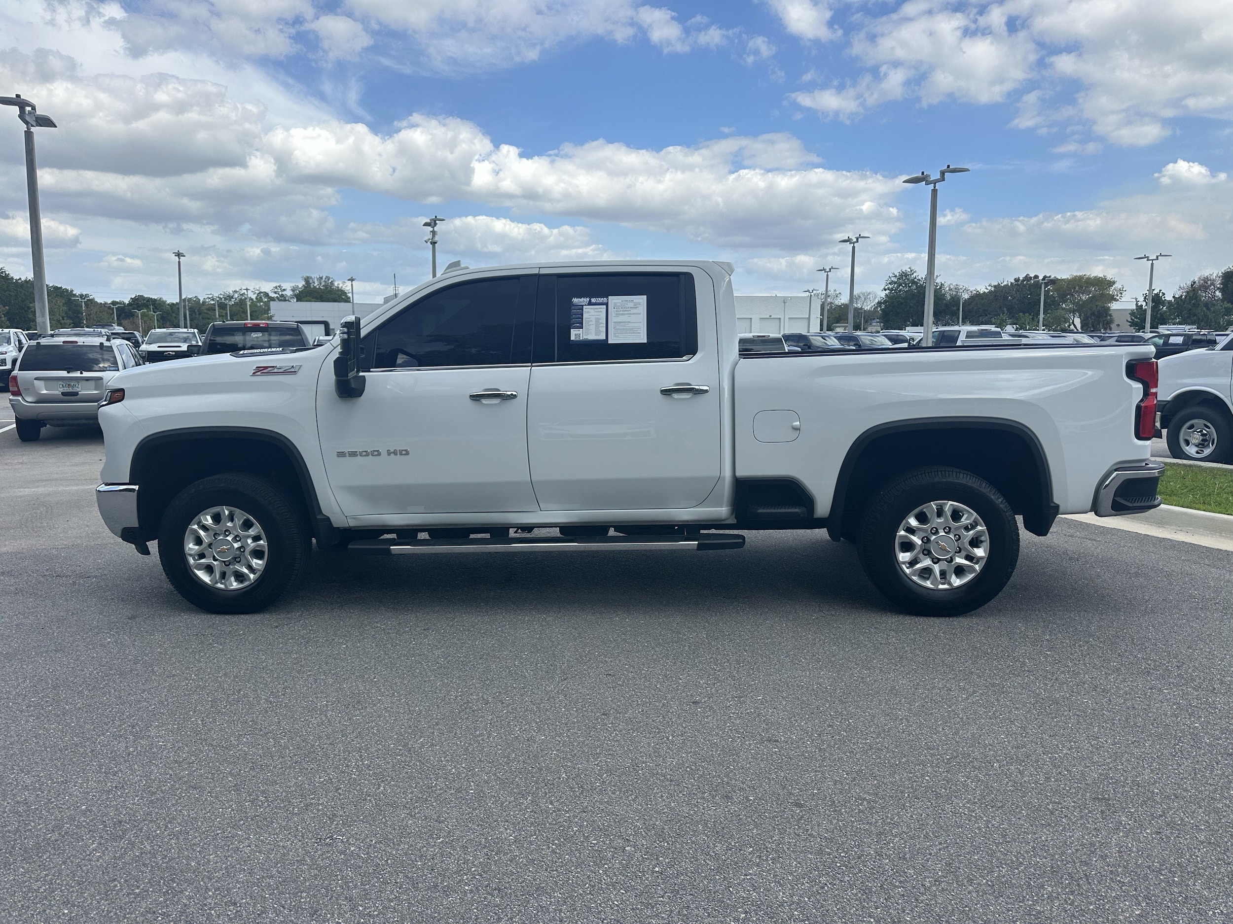 2024 Chevrolet Silverado 2500HD LTZ photo 4