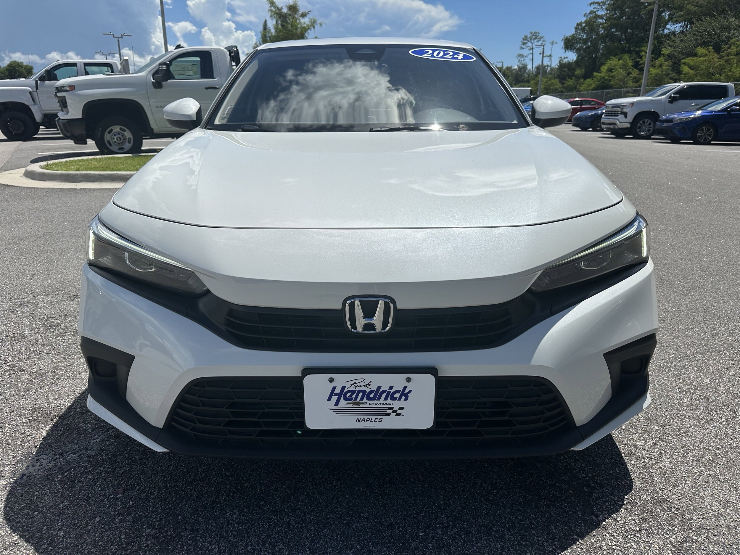 2024 Honda Civic EX photo 2