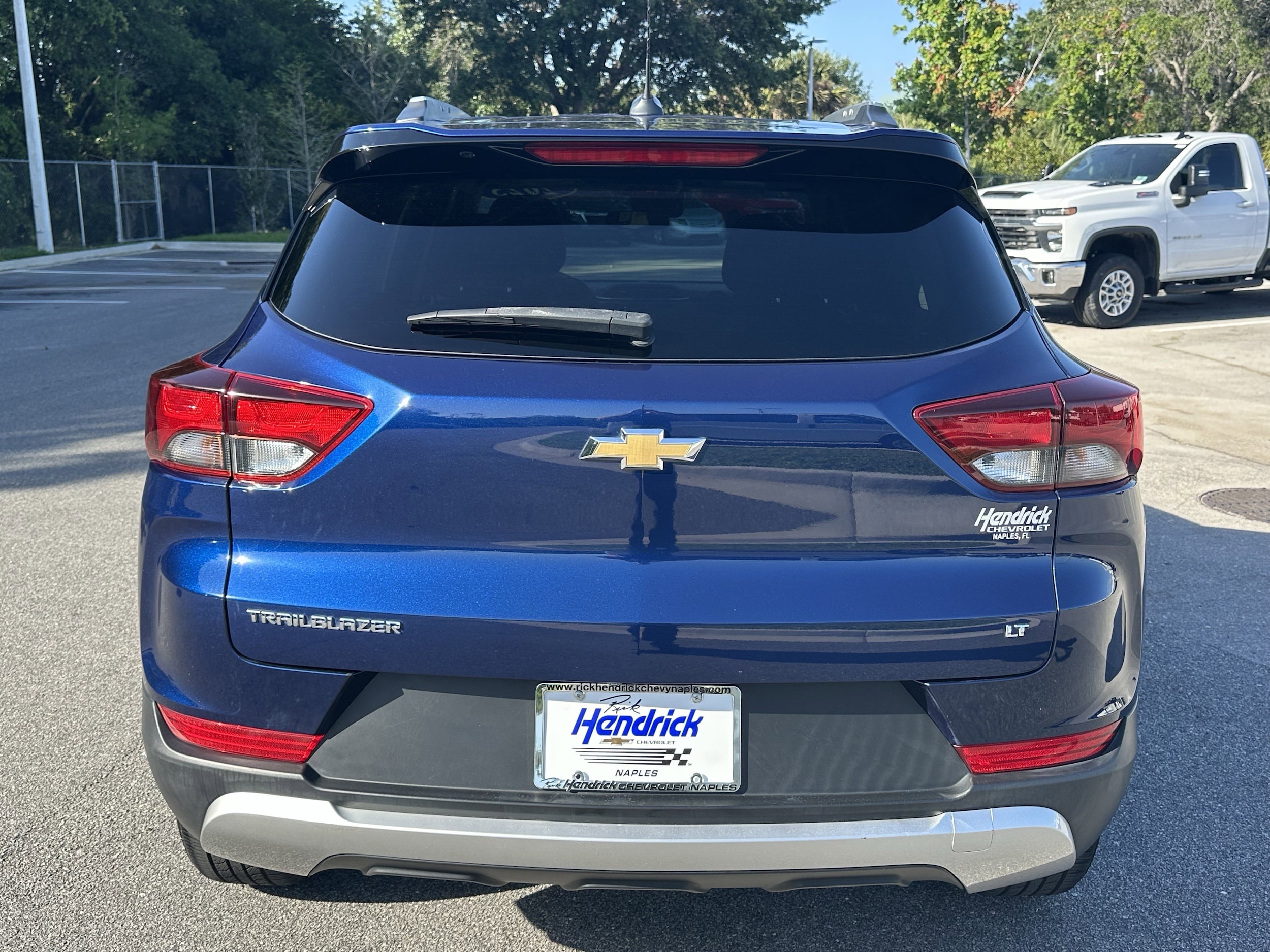 2023 Chevrolet Trailblazer LT photo 3