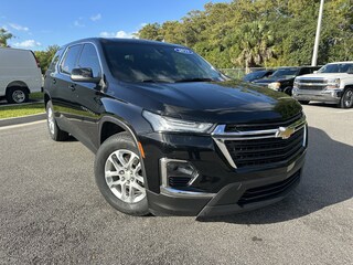2023 Chevrolet Traverse LS SUV