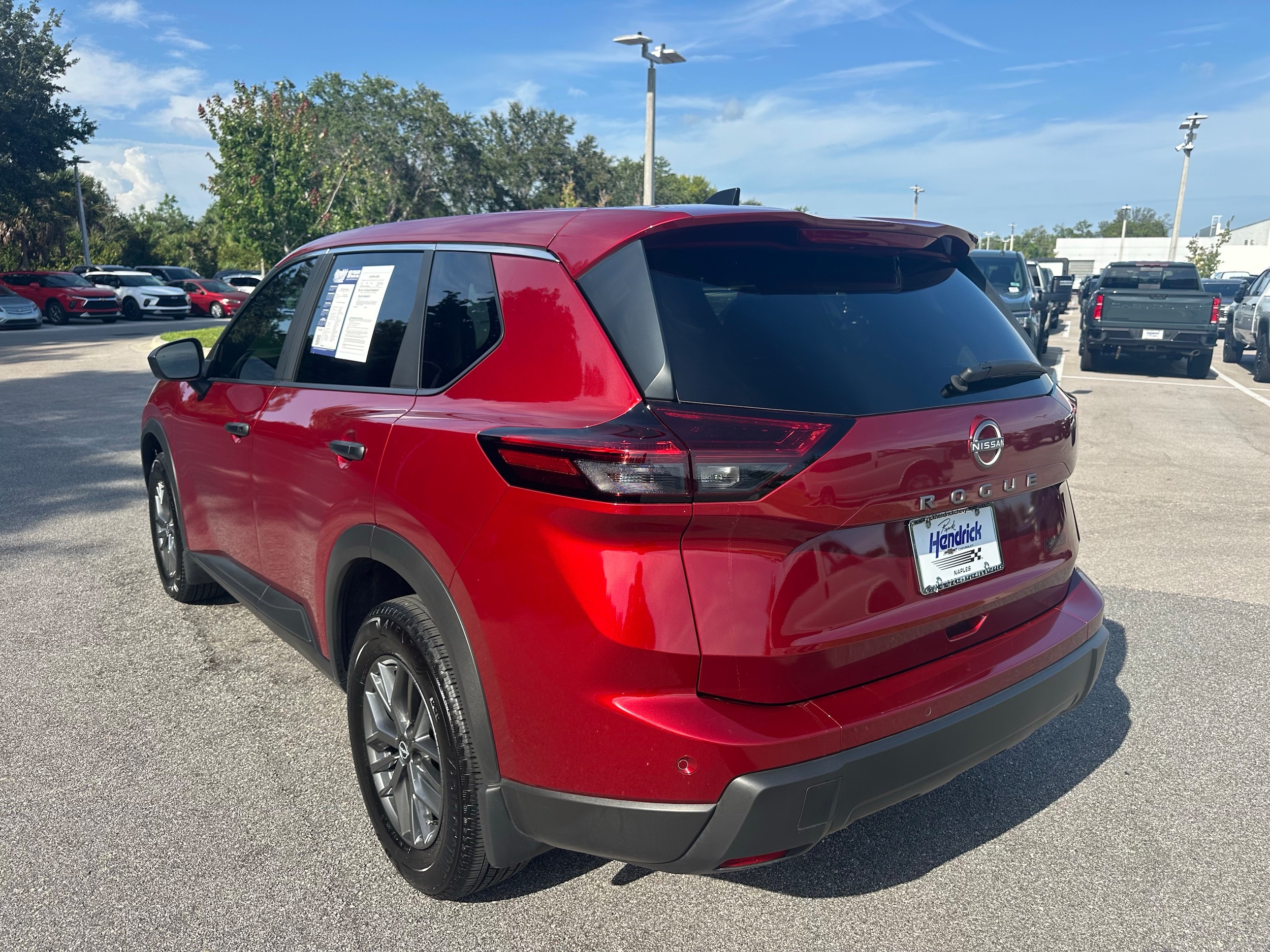Nissan Rogue S