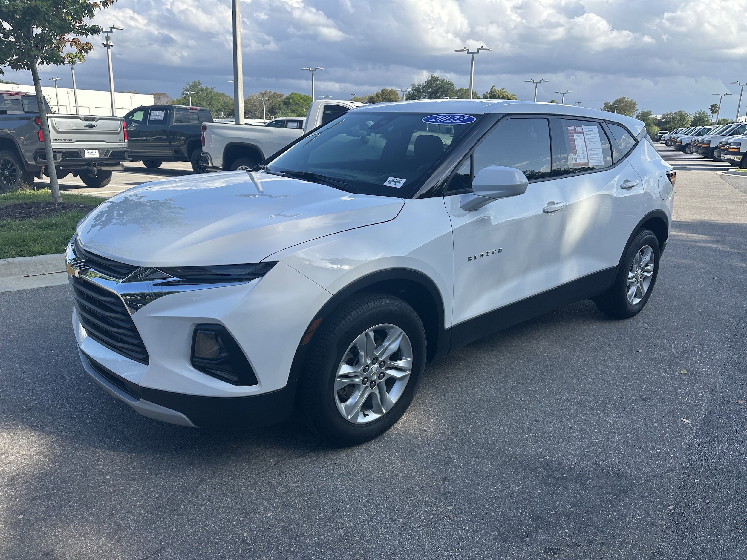 2022 Chevrolet Blazer LT photo 4