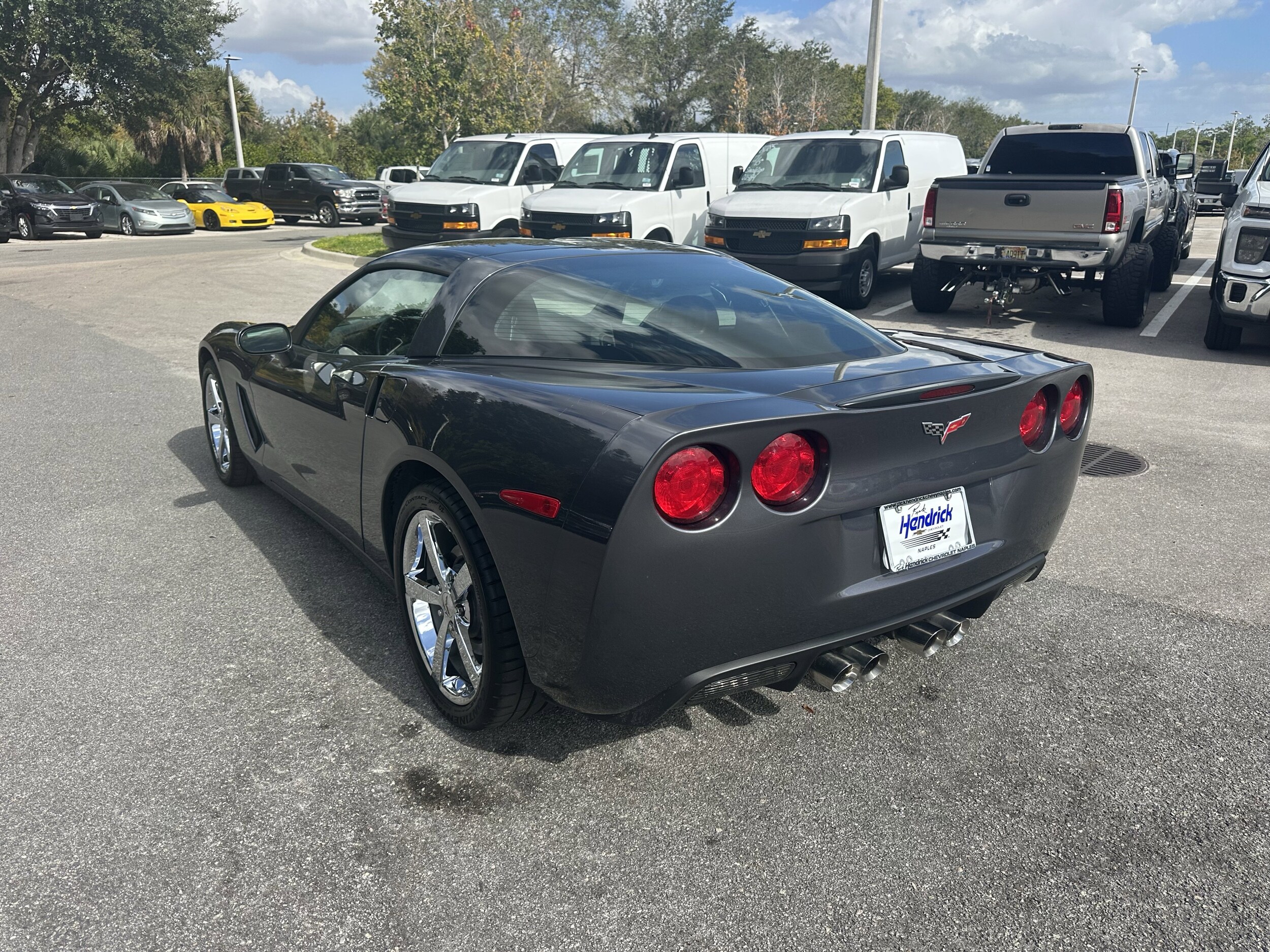 Red Tag deals won’t last long. Get in while you can with no payments for 90  days and $0 down options on pre-owned models!, image size:2500x1875