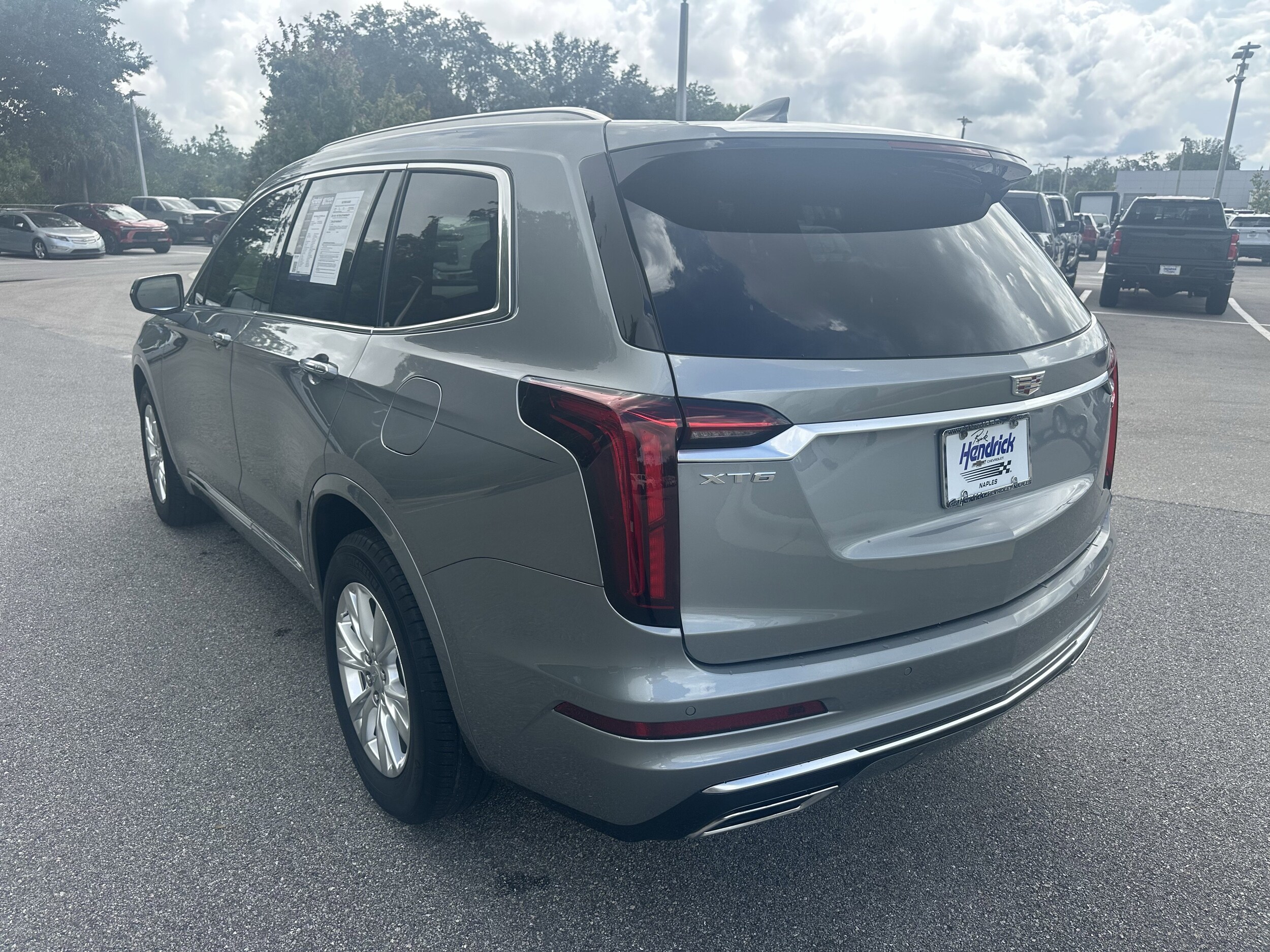 CADILLAC XT6 FWD Luxury