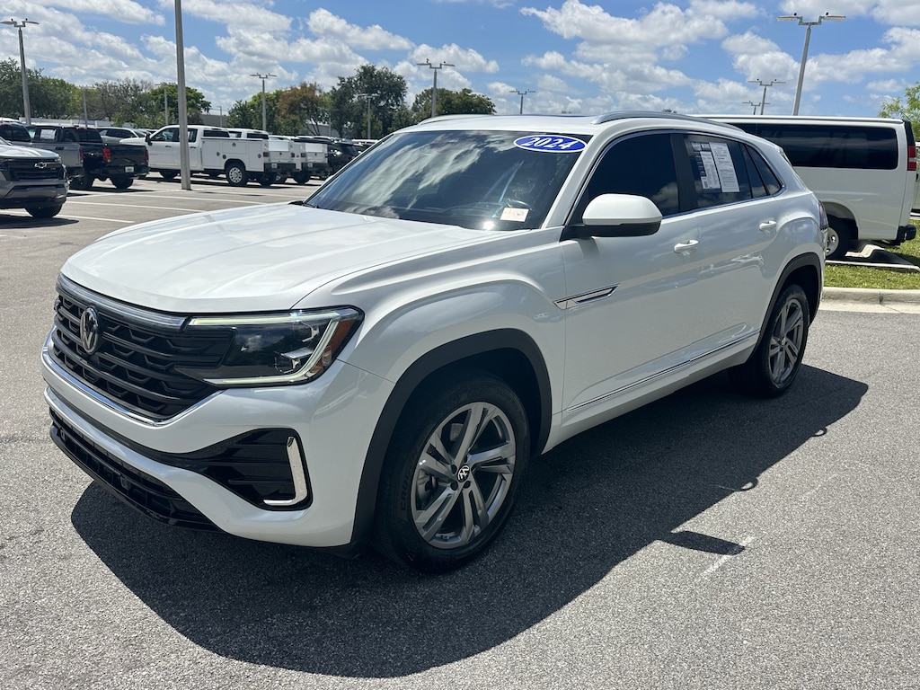 Used 2024 Volkswagen Atlas Cross Sport 2.0T SEL R-Line SUV