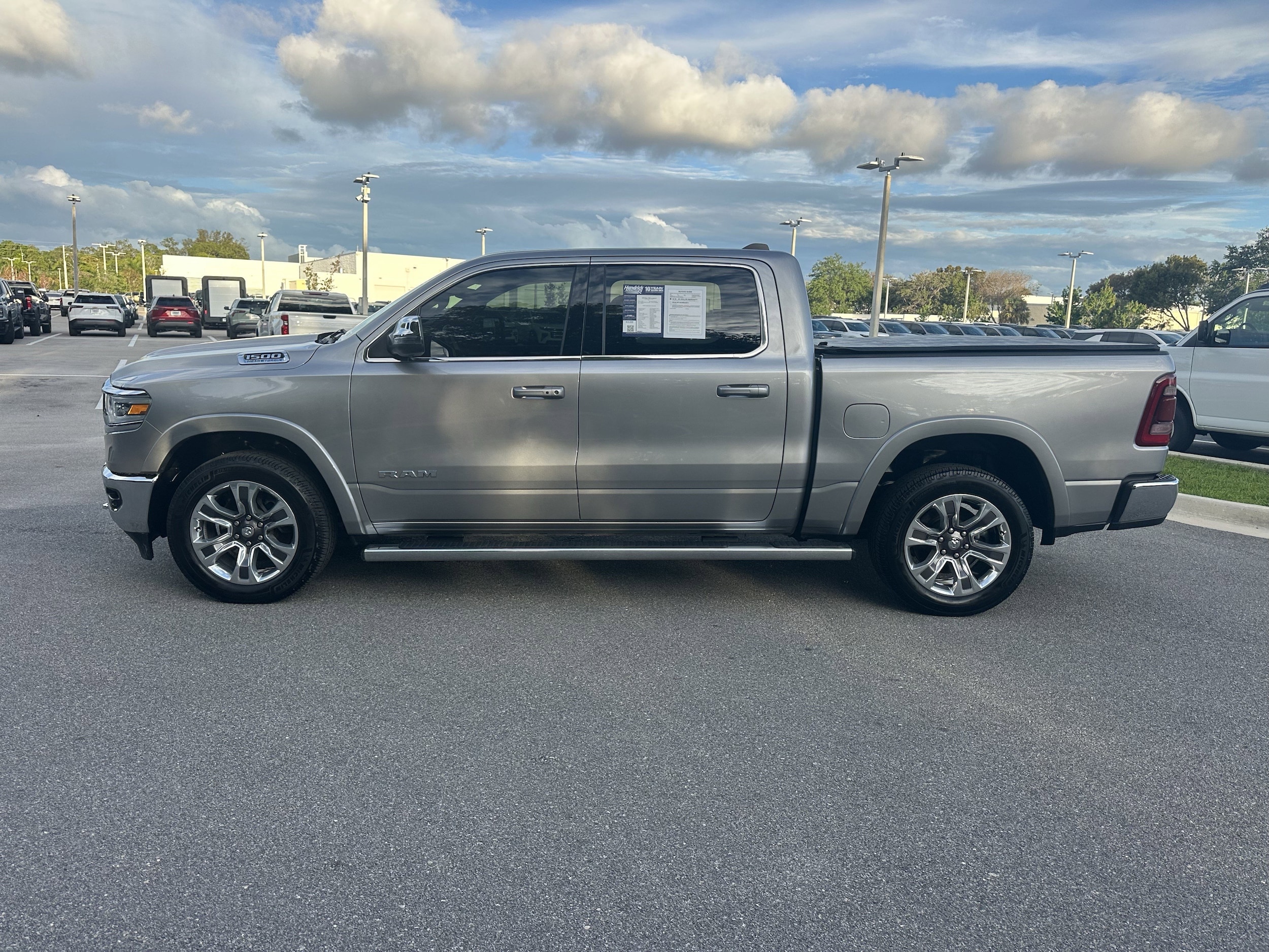 2023 Ram 1500 Longhorn photo 4