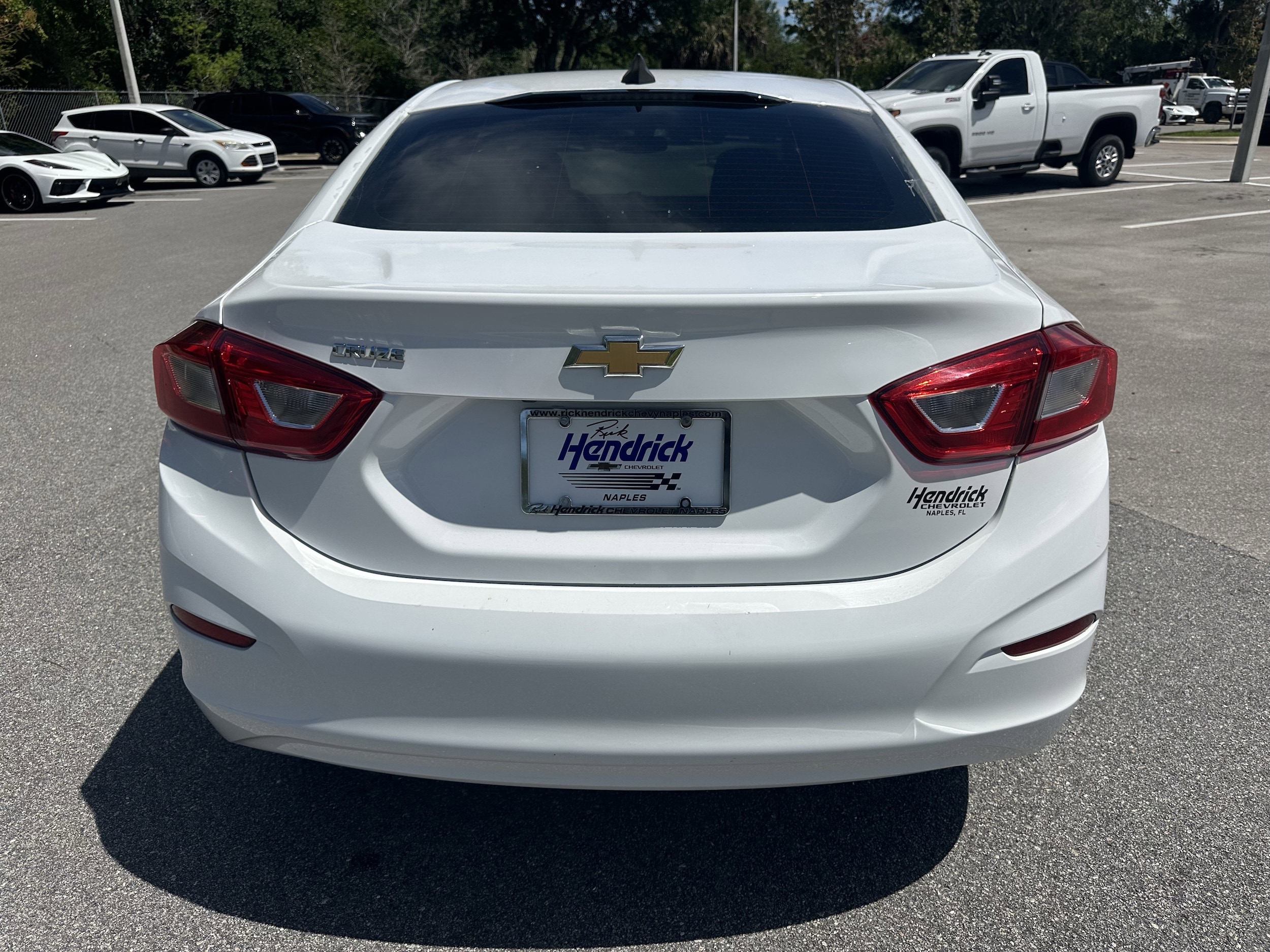 2019 Chevrolet Cruze LS photo 3