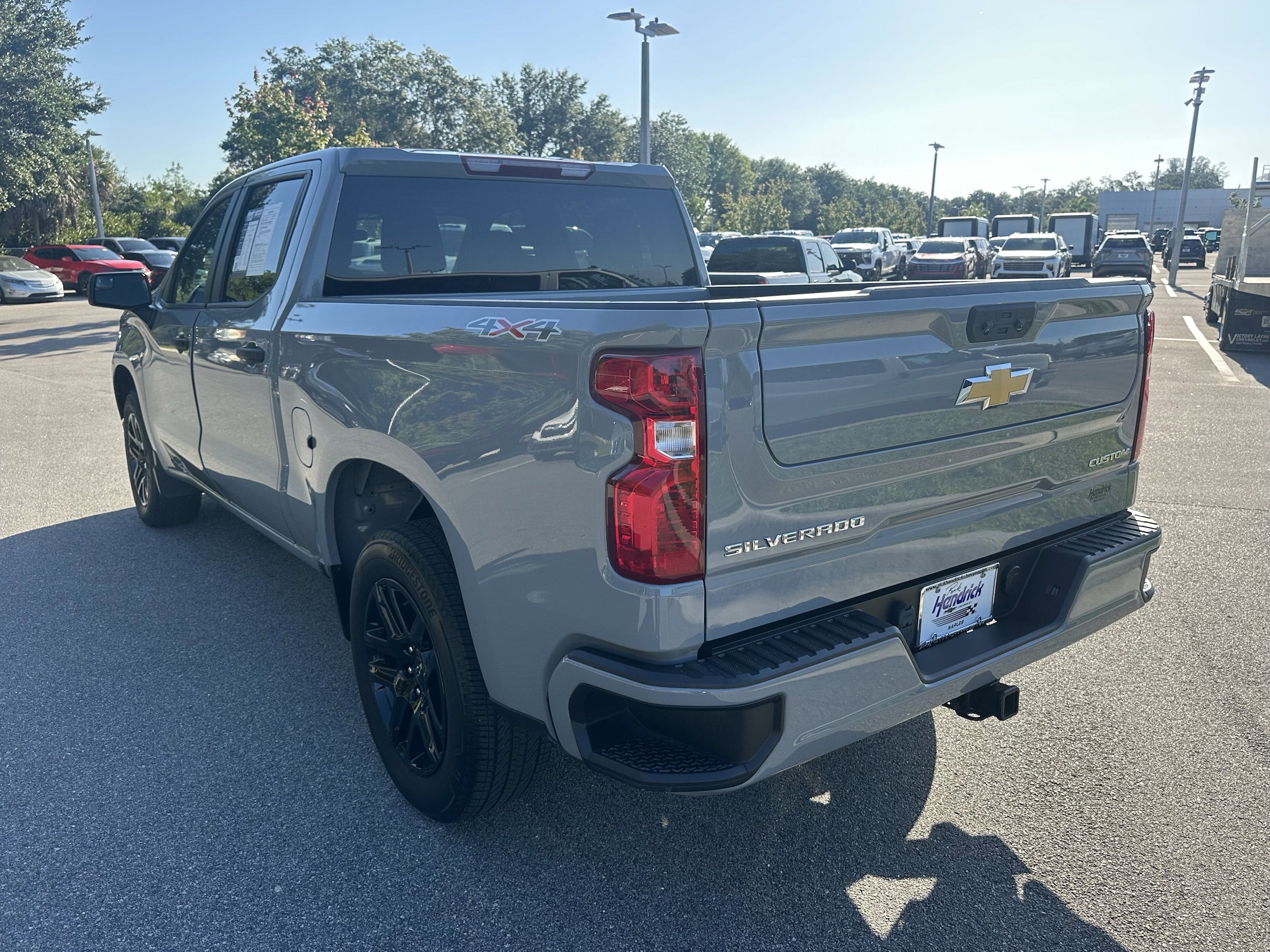2024 Chevrolet Silverado 1500 Custom photo 5