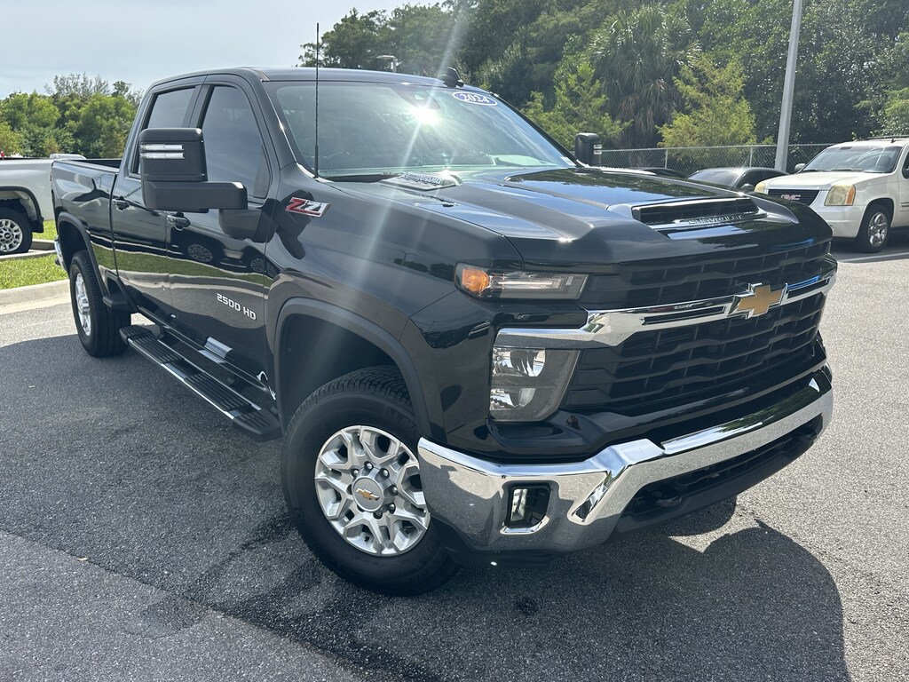Used 2024 Chevrolet Silverado 2500HD LT Pickup