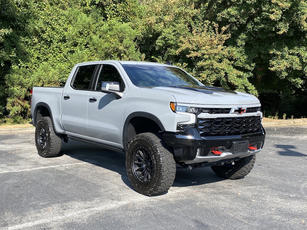 Used 2025 Chevrolet Silverado 1500 ZR2 Pickup