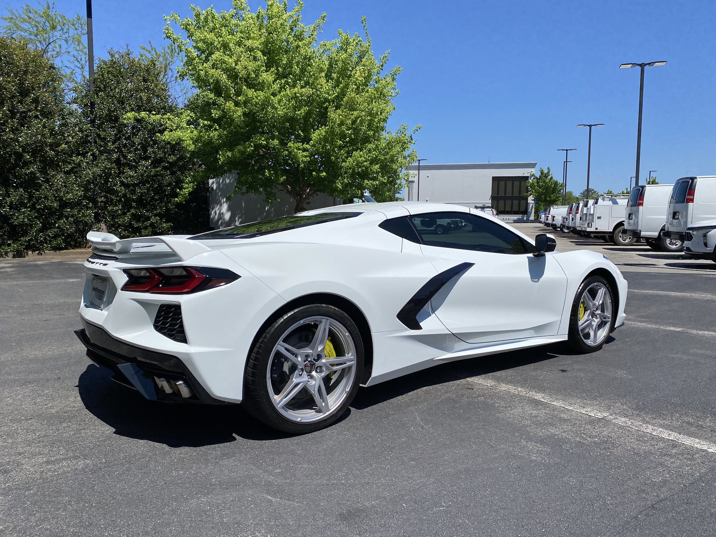 2020 Chevrolet Corvette 2LT photo 3