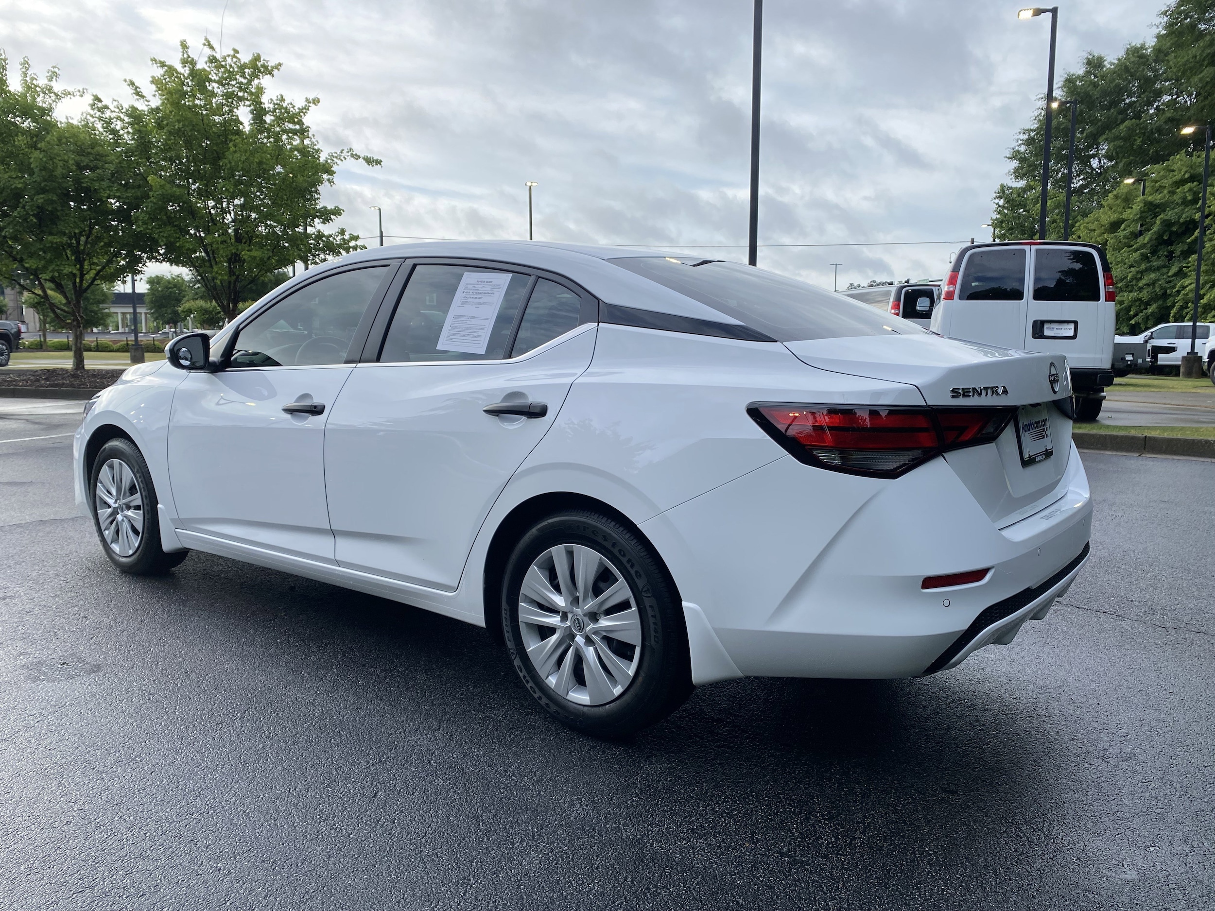 2025 Nissan Sentra S photo 5