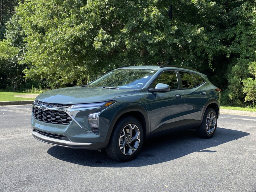Used 2026 Chevrolet Trax LT SUV