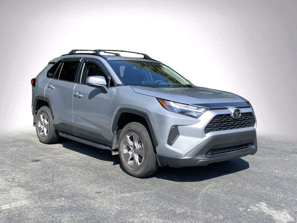 Used 2025 Toyota RAV4 XLE SUV