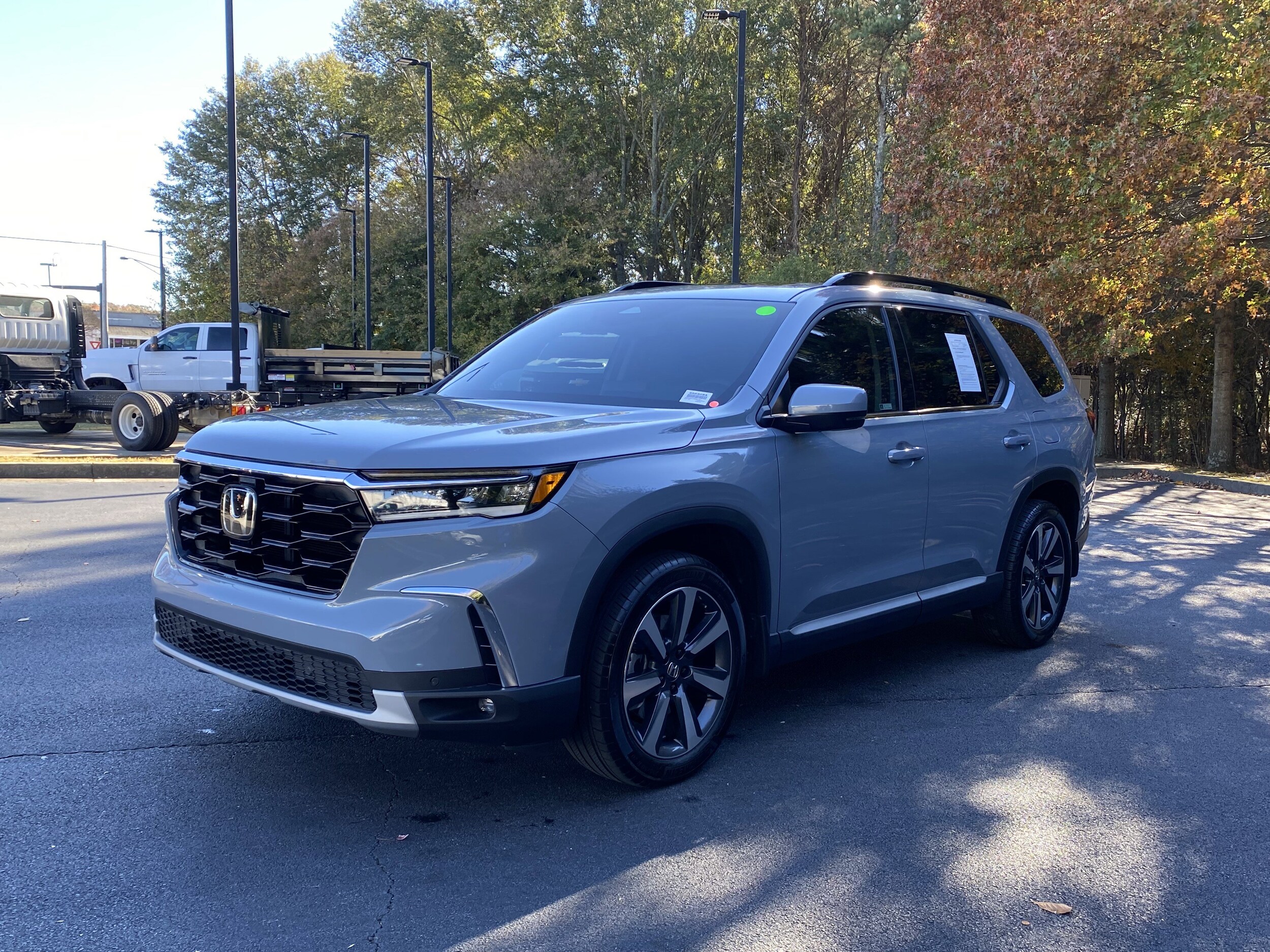 2024 Honda Pilot Touring photo 3