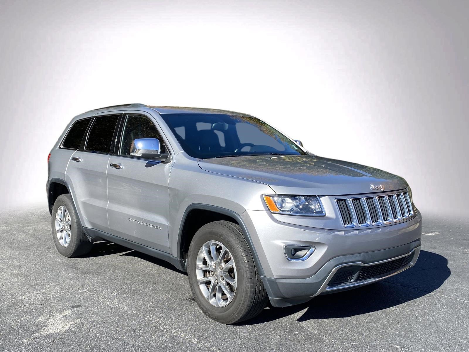 2015 Jeep Grand Cherokee Limited photo 2