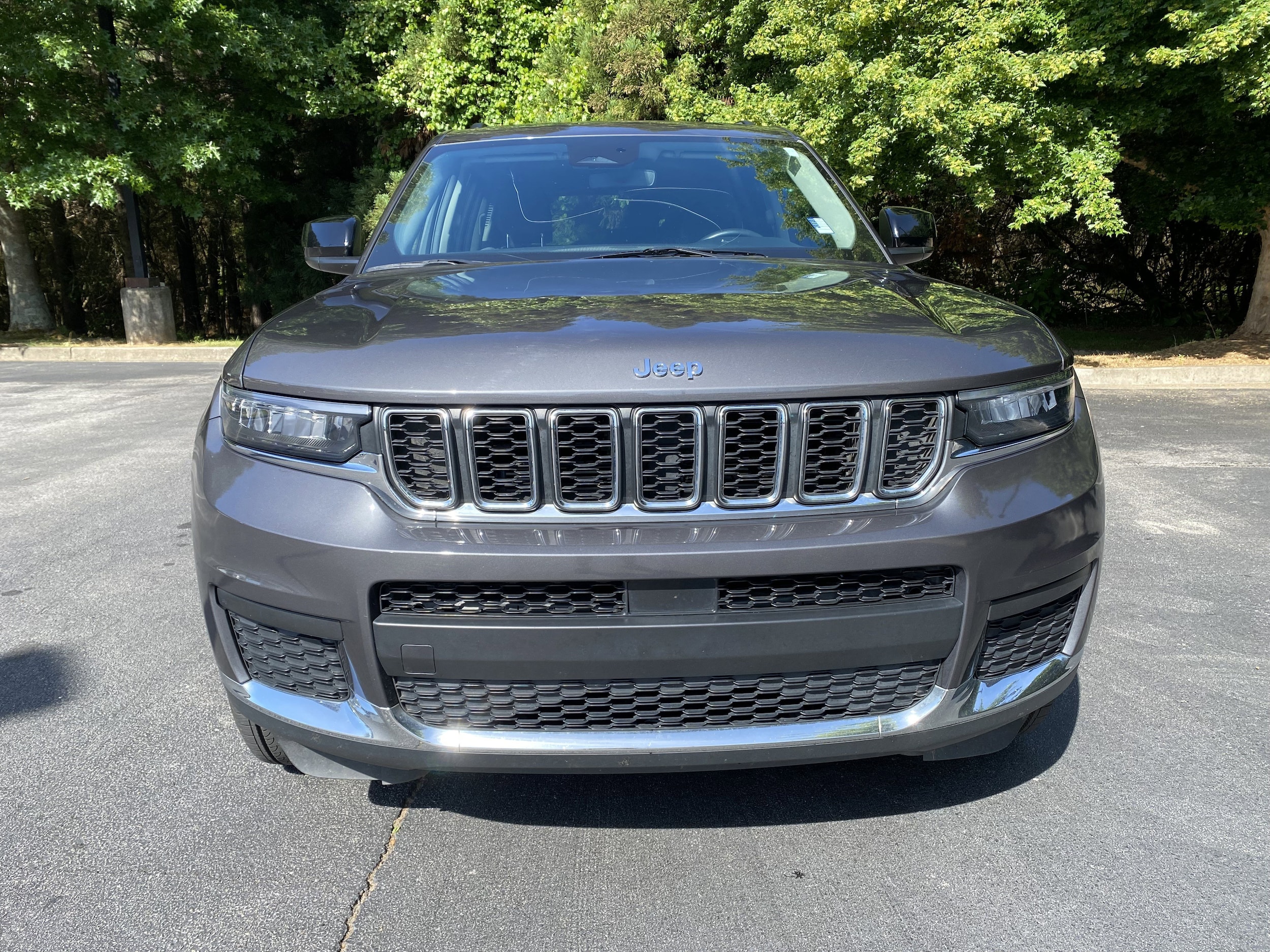 2022 Jeep Grand Cherokee L Laredo photo 3