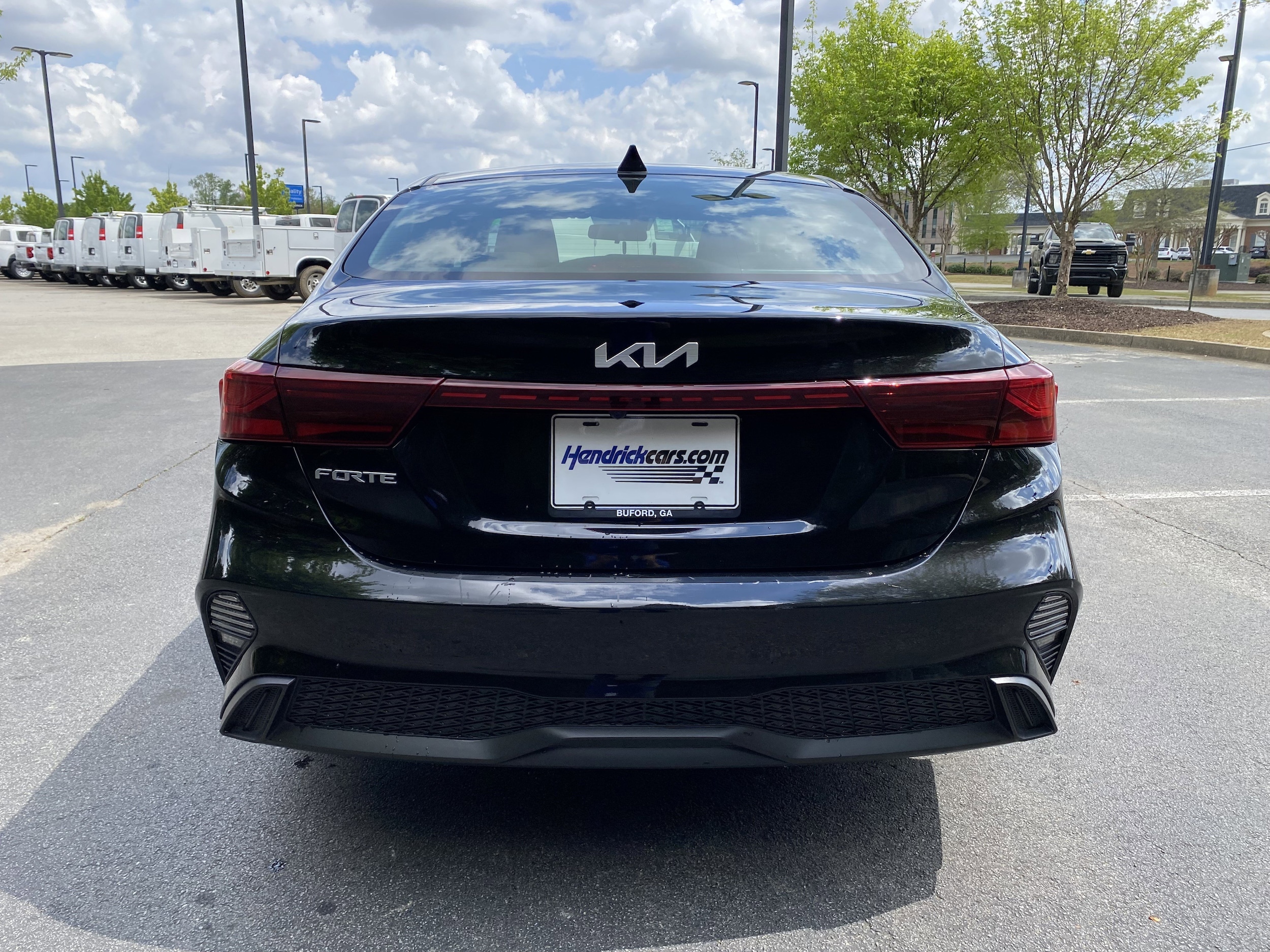 2024 Kia Forte LXS photo 3