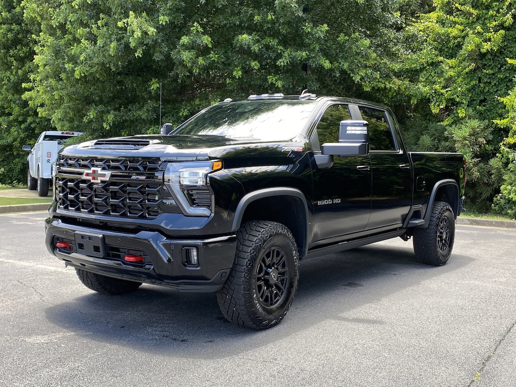 Used 2025 Chevrolet Silverado 2500HD ZR2 Pickup