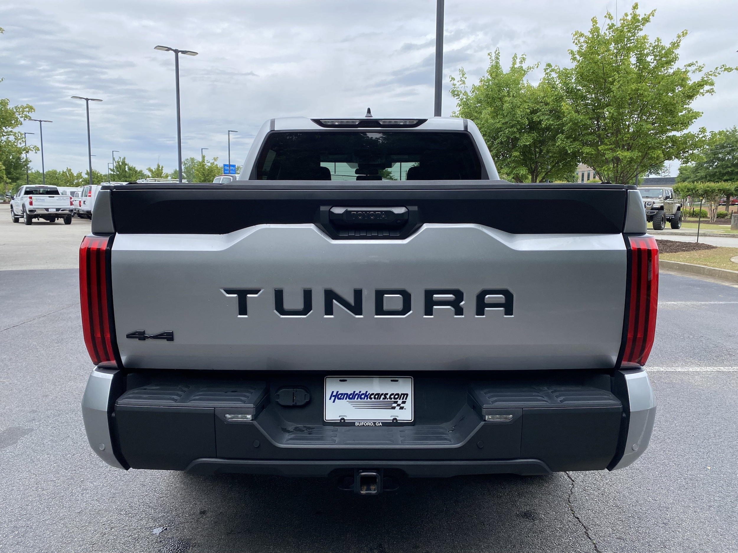 2024 Toyota Tundra 4WD SR5 photo 6