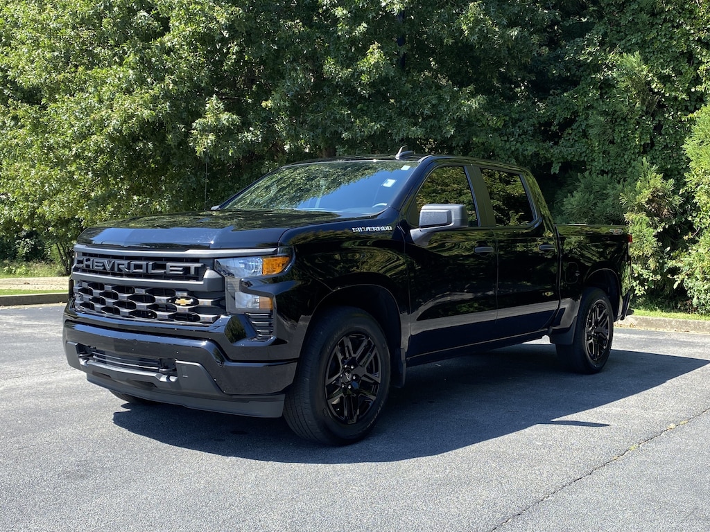Used 2024 Chevrolet Silverado 1500 Custom Pickup