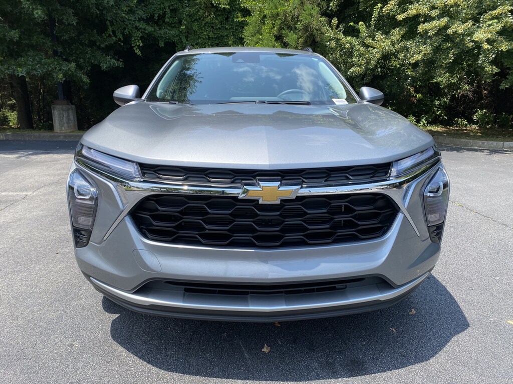 Used 2026 Chevrolet Trax LT SUV