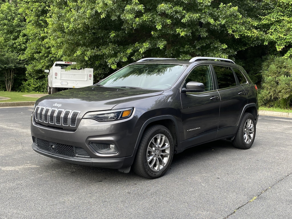 Used 2021 Jeep Cherokee Latitude Plus SUV