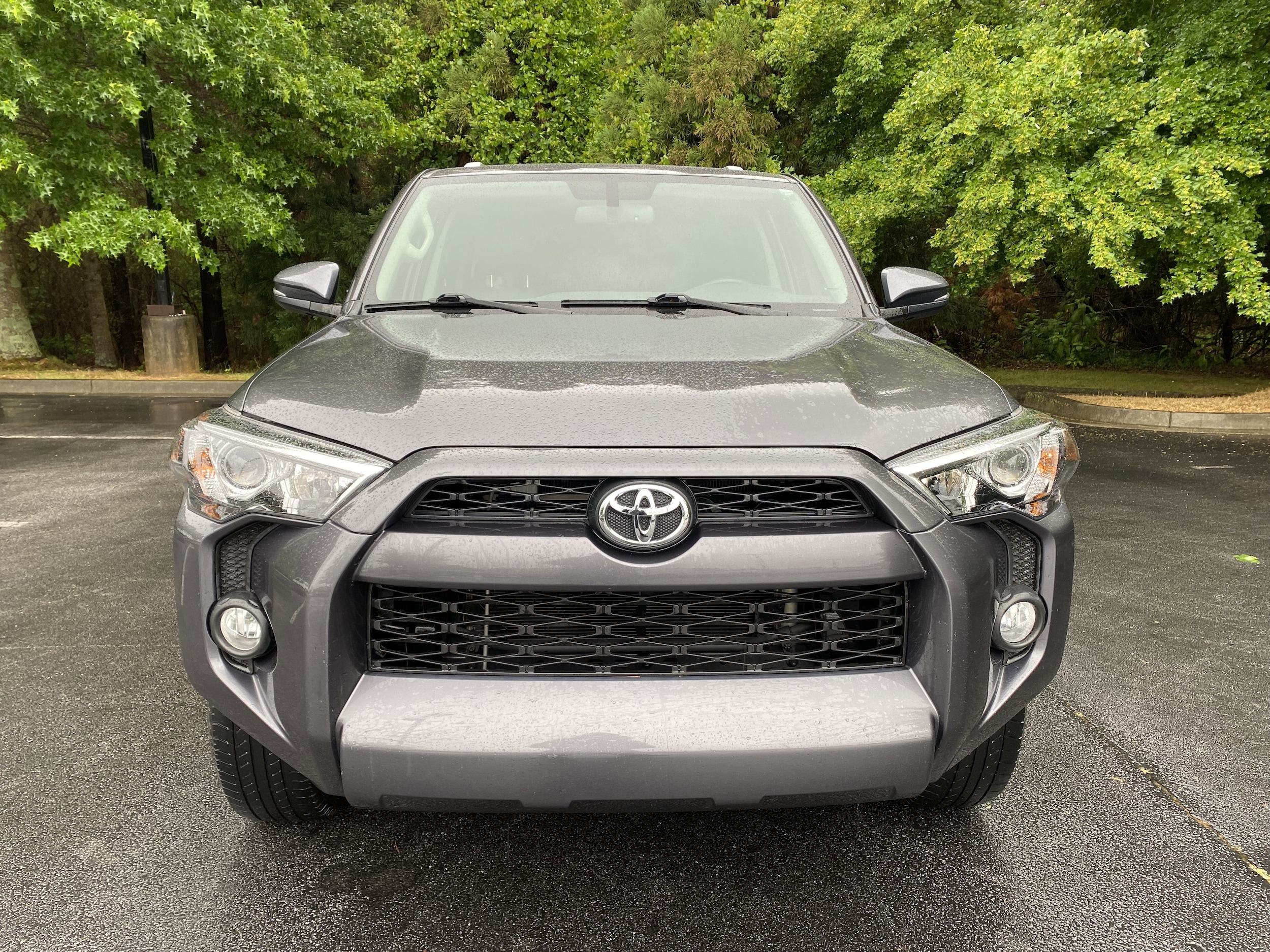 2017 Toyota 4Runner SR5 Premium photo 2