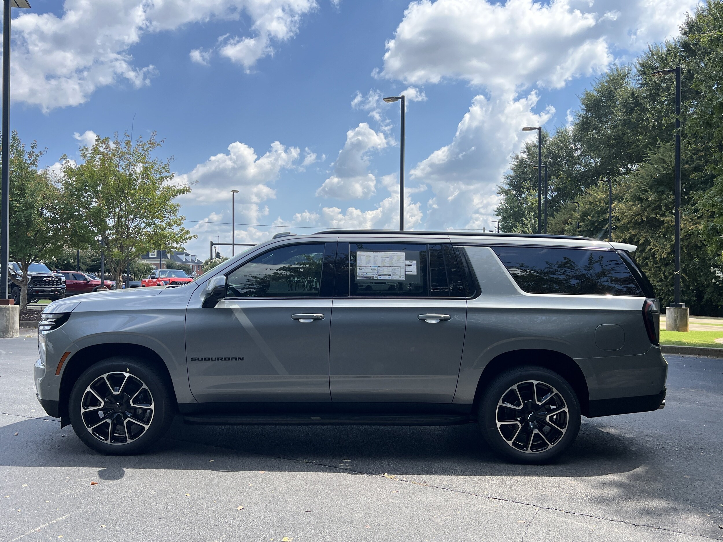 2026 Chevrolet Suburban RST