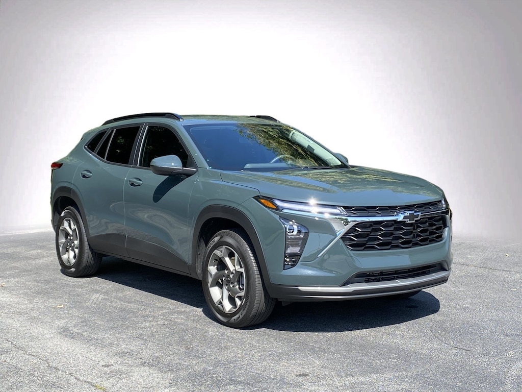 Used 2026 Chevrolet Trax LT SUV