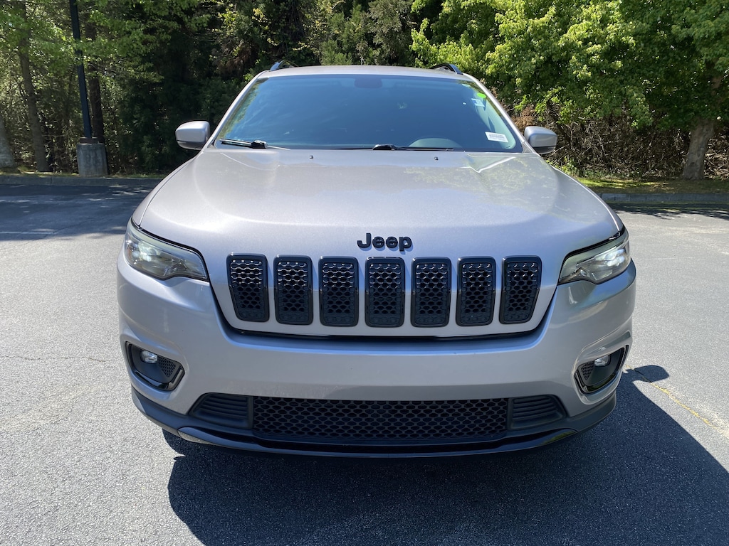 Used 2019 Jeep Cherokee Altitude SUV