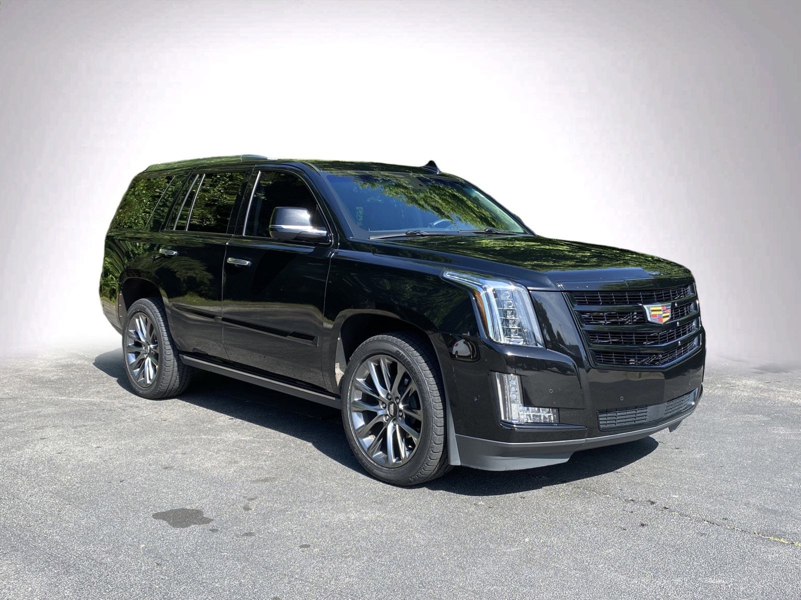 2019 CADILLAC Escalade Premium Luxury photo 2