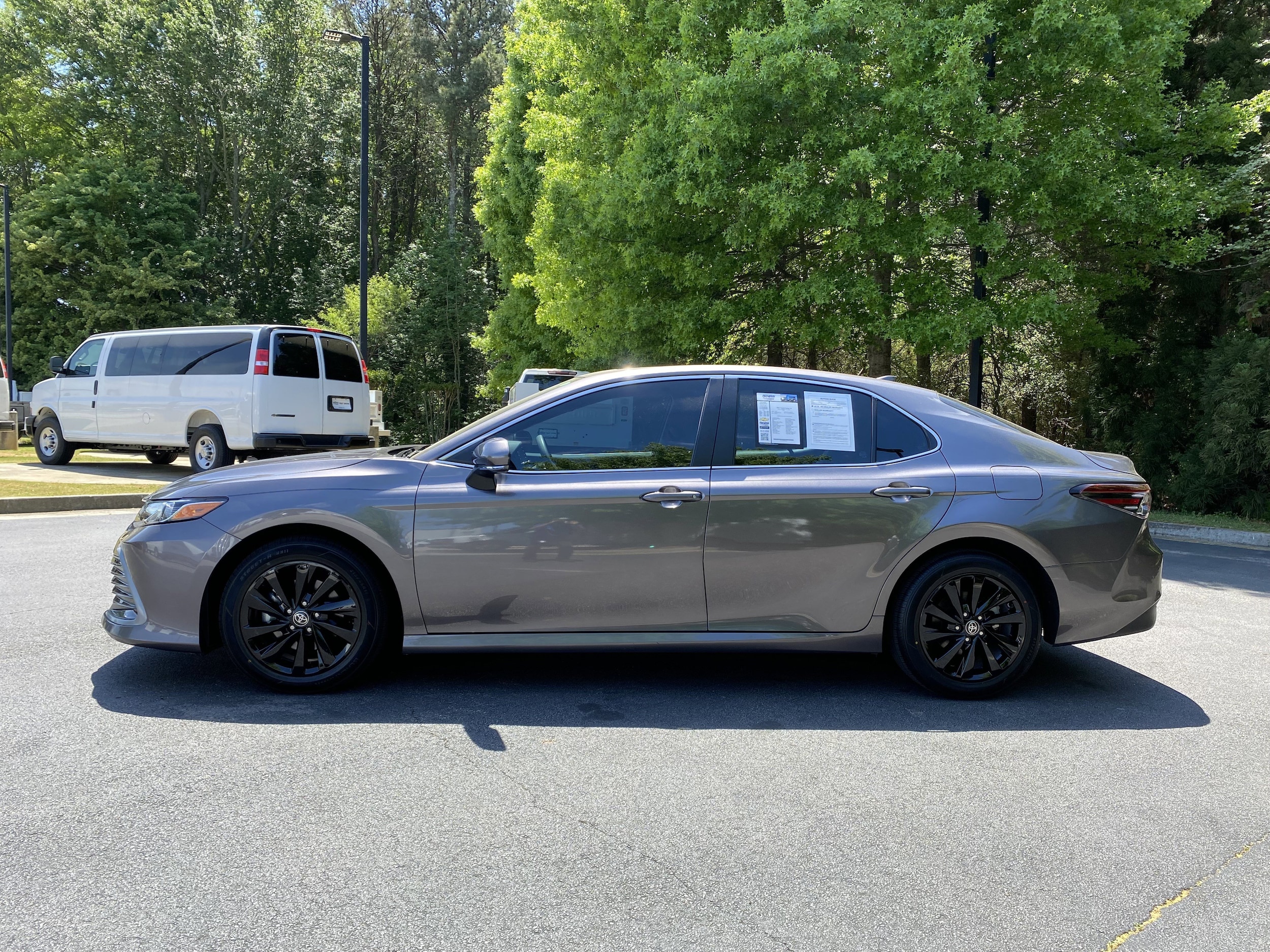 2024 Toyota Camry LE photo 5