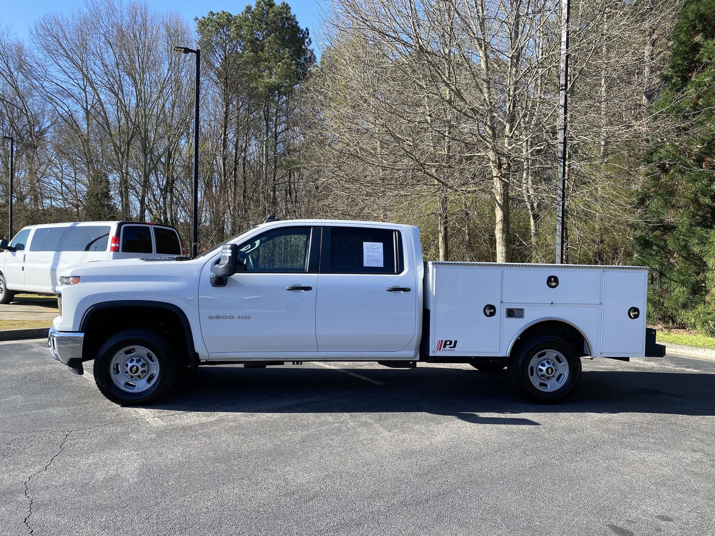 2024 Chevrolet Silverado 2500HD Work Truck photo 4
