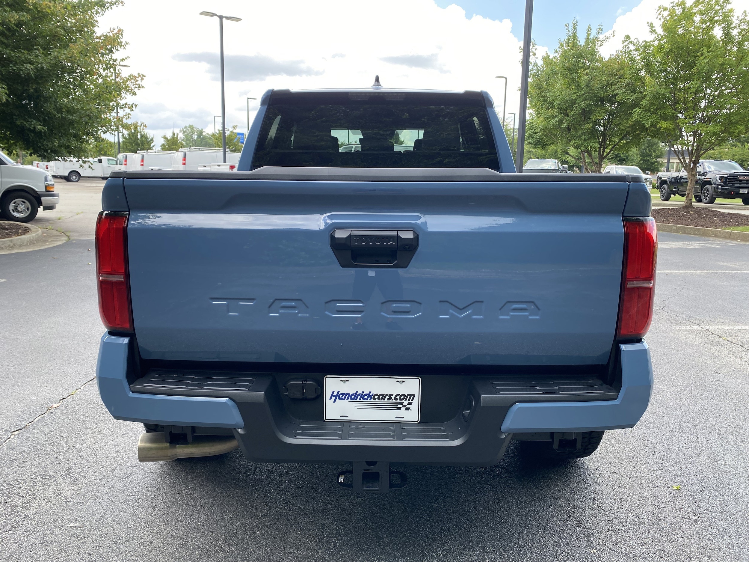 Toyota Tacoma 2WD SR5