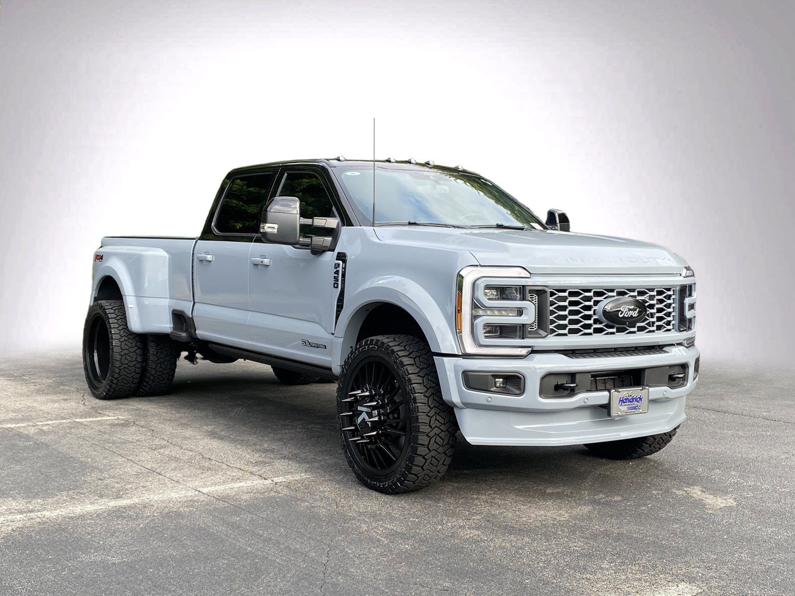 Ford Super Duty F-450 DRW Platinum