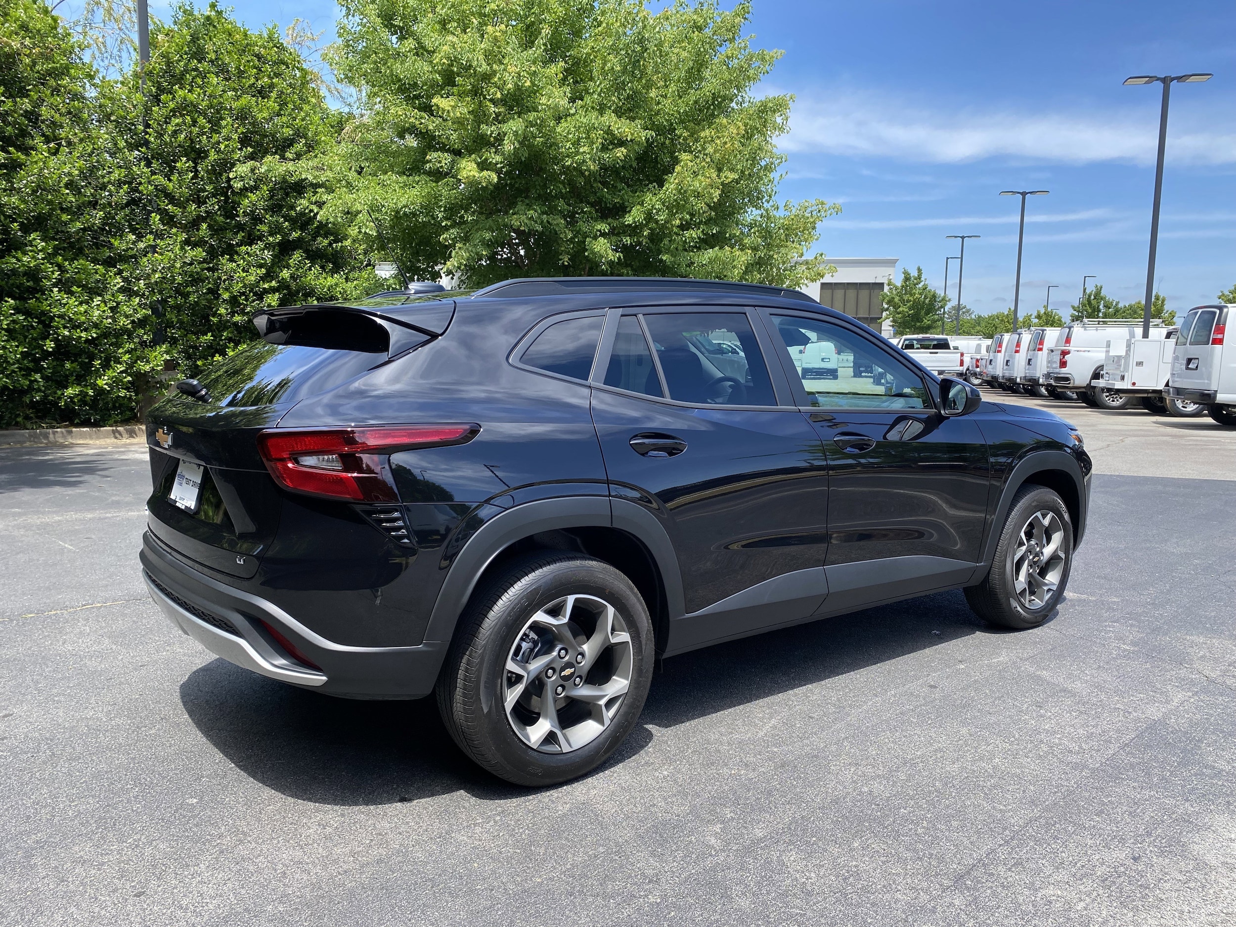 2026 Chevrolet Trax LT photo 3