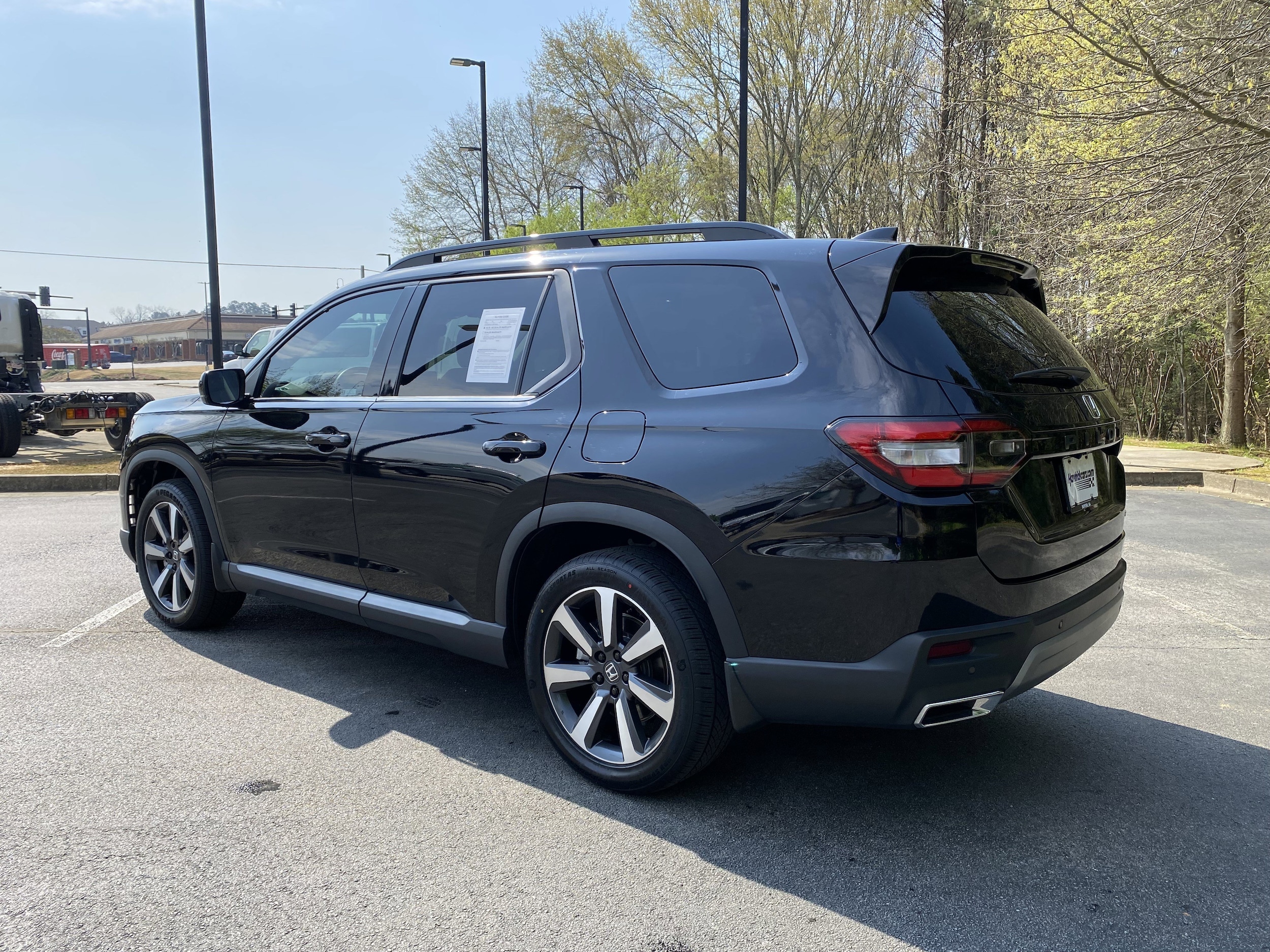 2024 Honda Pilot Touring photo 5