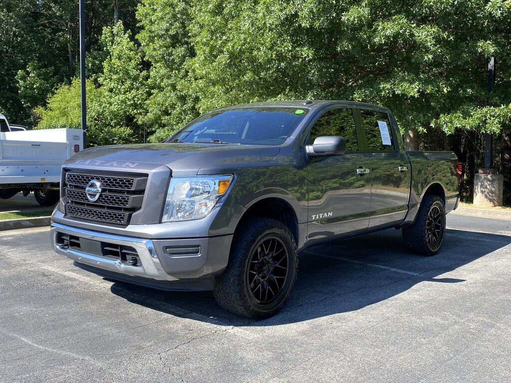 Used 2021 Nissan Titan SV Pickup
