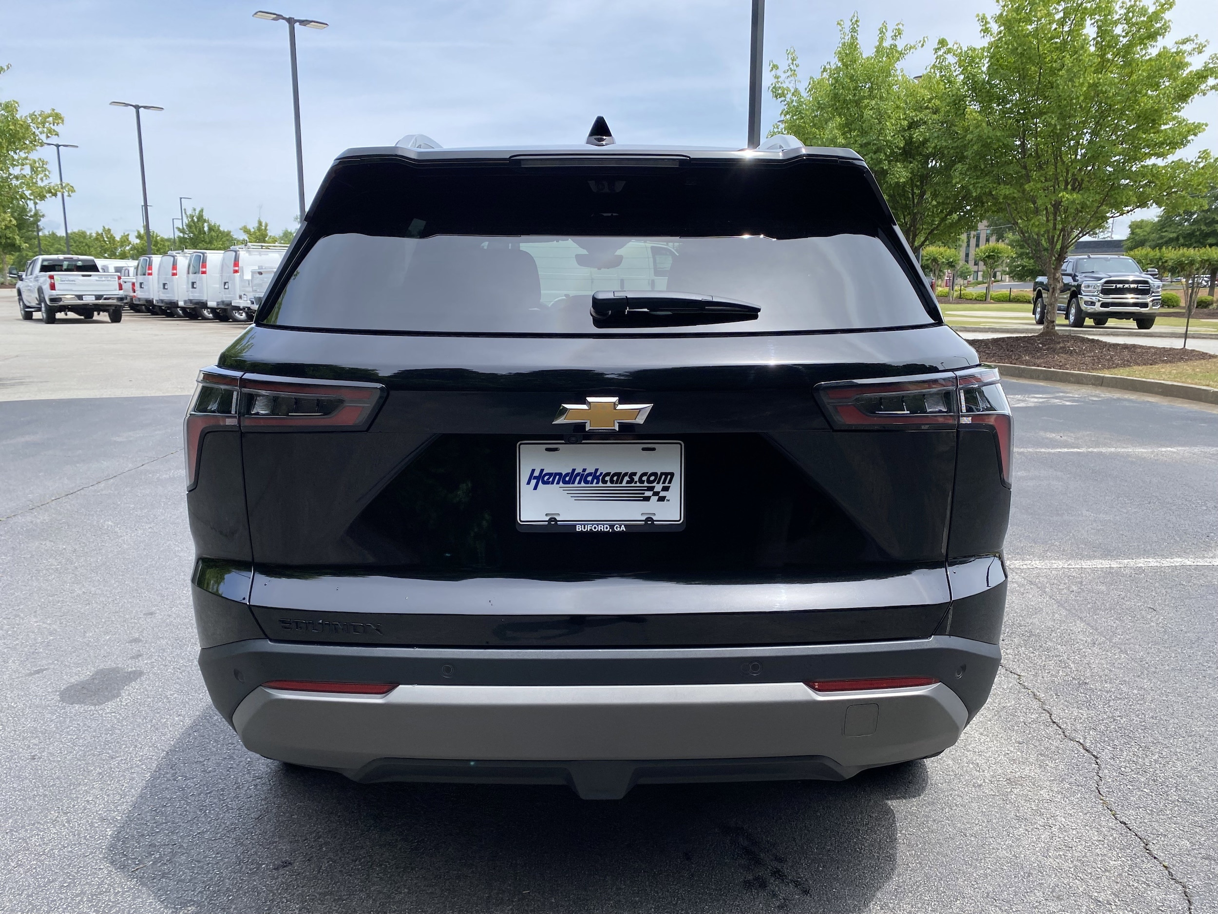 2026 Chevrolet Equinox FWD LT photo 3
