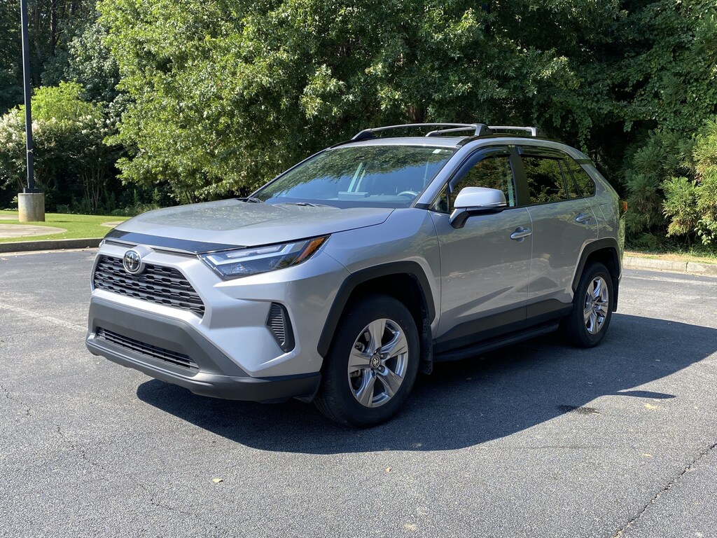 Used 2025 Toyota RAV4 XLE SUV