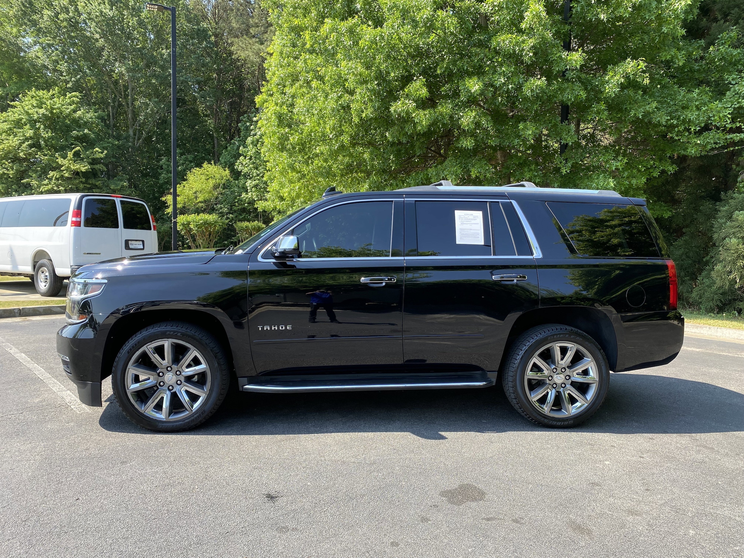 2018 Chevrolet Tahoe Premier photo 4
