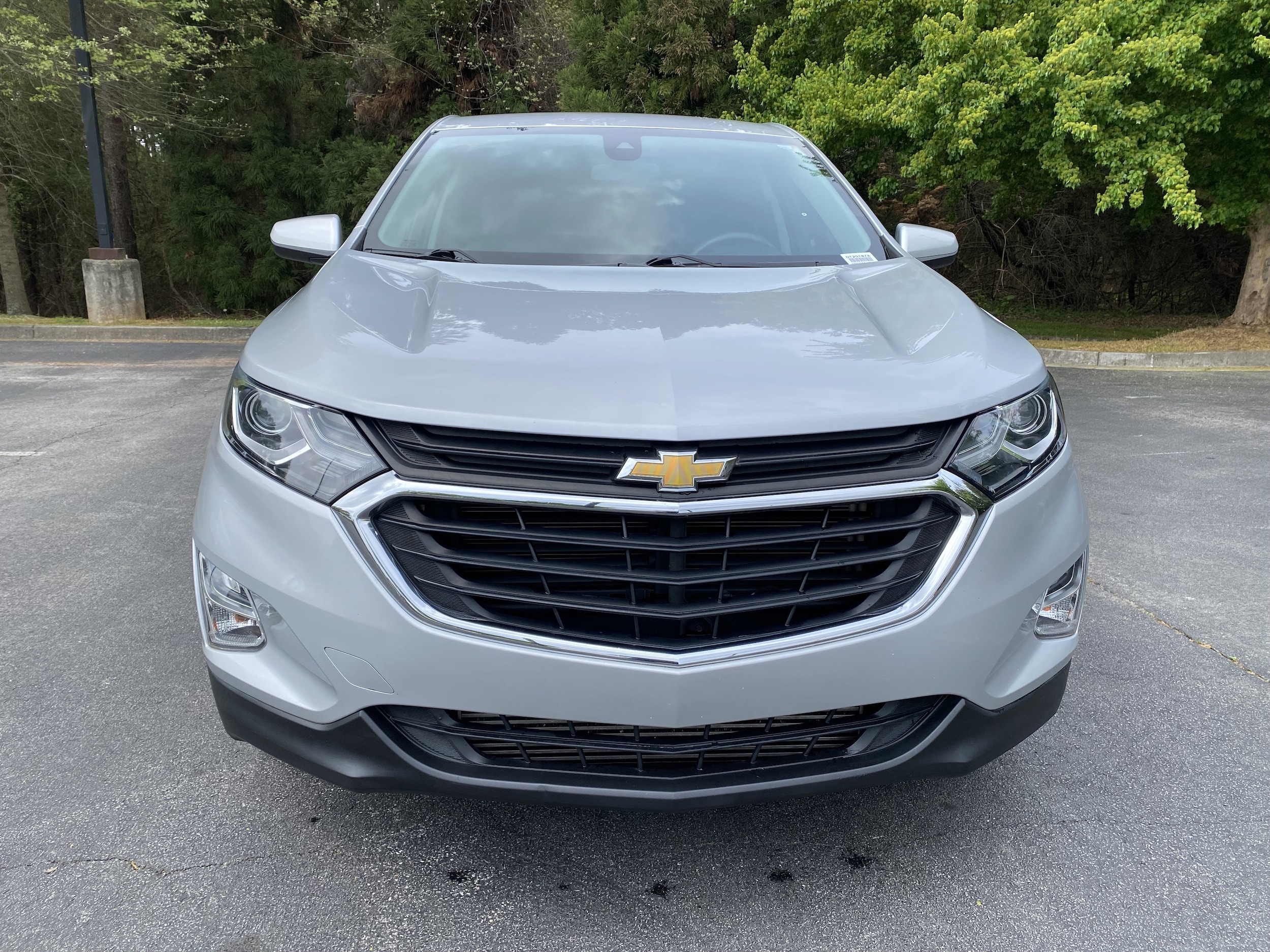 2020 Chevrolet Equinox LT photo 2