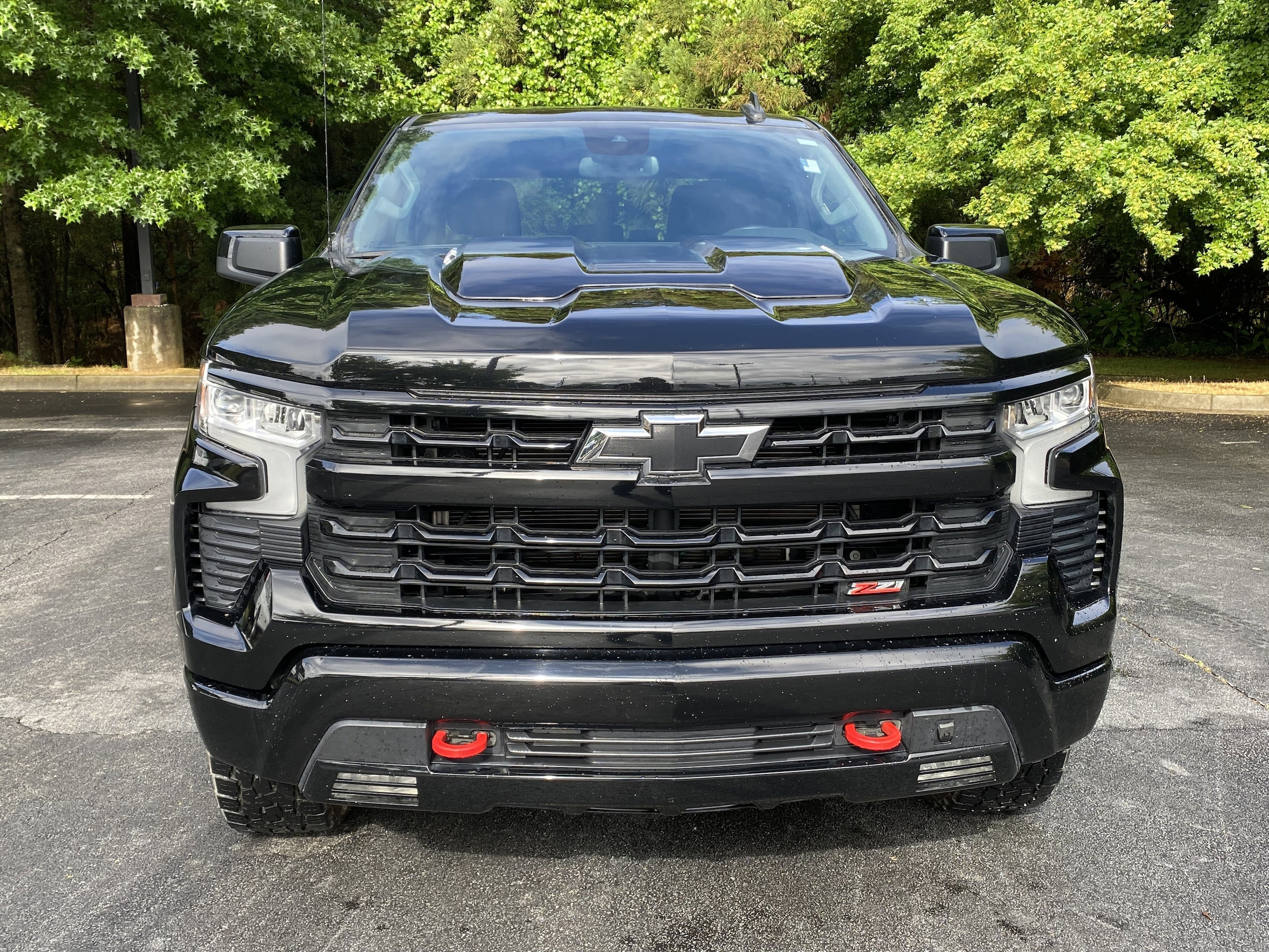 2023 Chevrolet Silverado 1500 LT Trail Boss photo 2