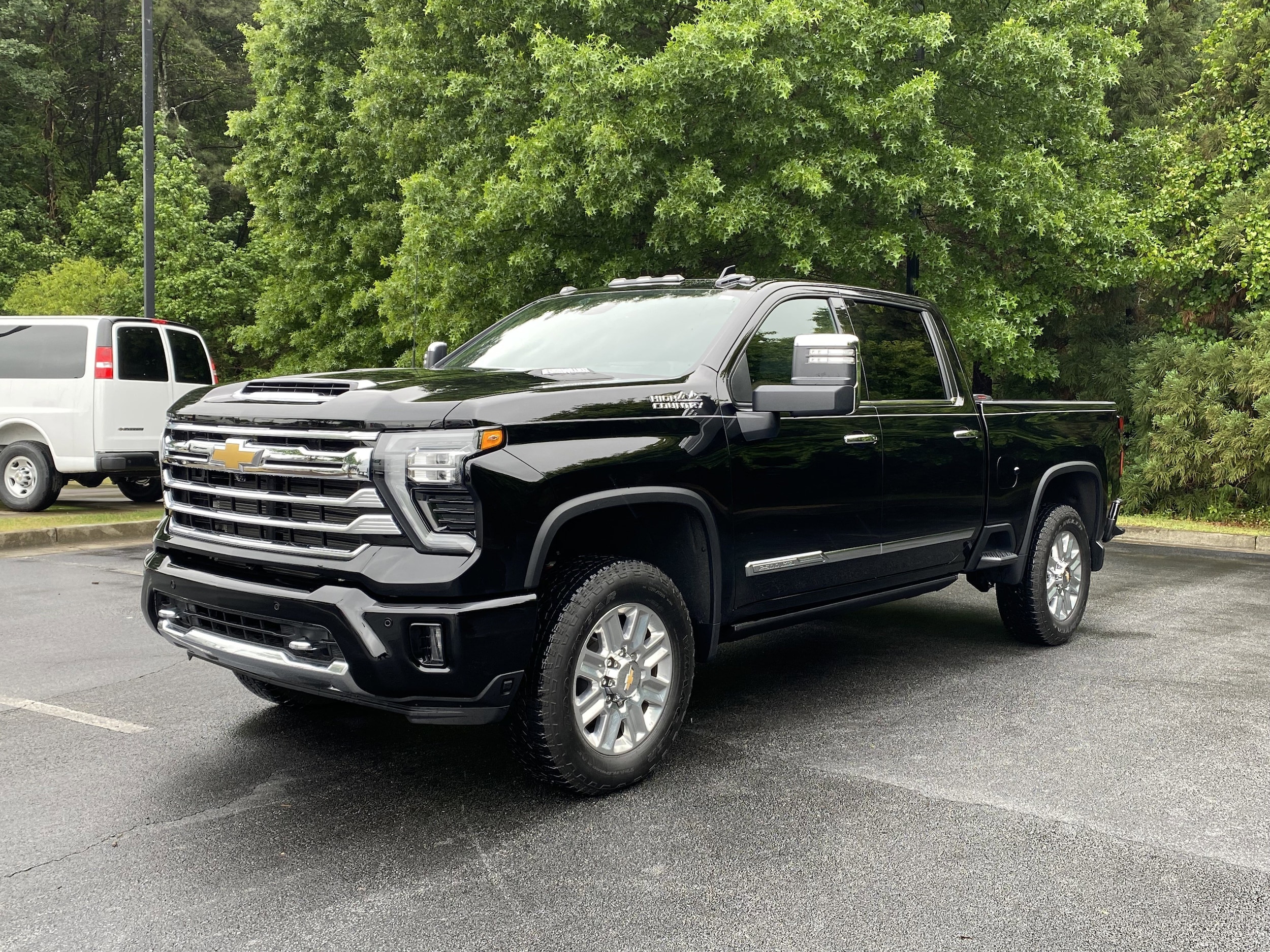 2025 Chevrolet Silverado 2500HD High Country photo 4