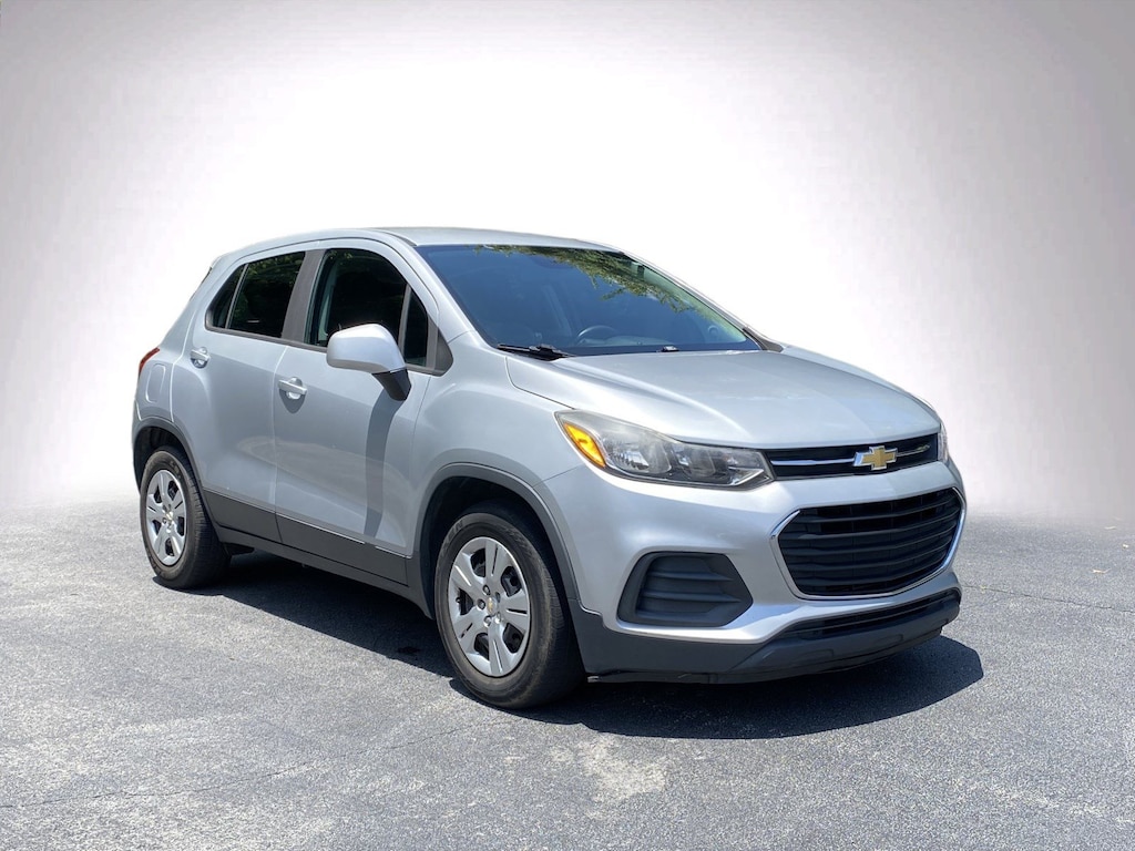 Used 2018 Chevrolet Trax LS SUV