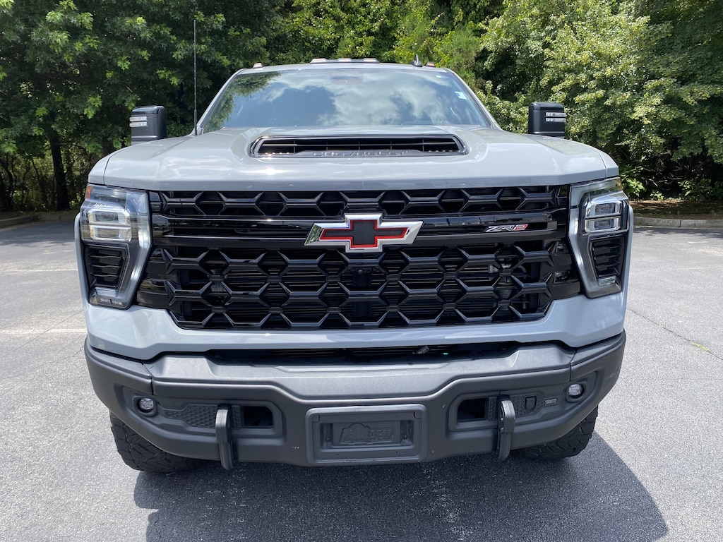 Used 2024 Chevrolet Silverado 2500HD ZR2 Pickup