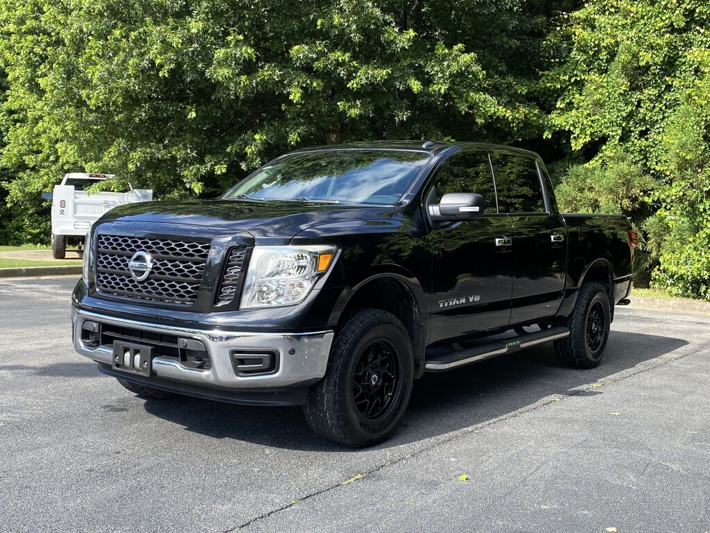 Used 2019 Nissan Titan SV Pickup