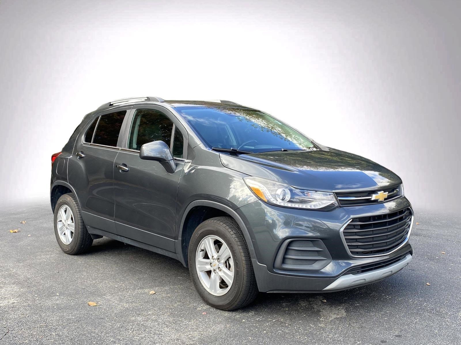 2018 Chevrolet Trax LT photo 2